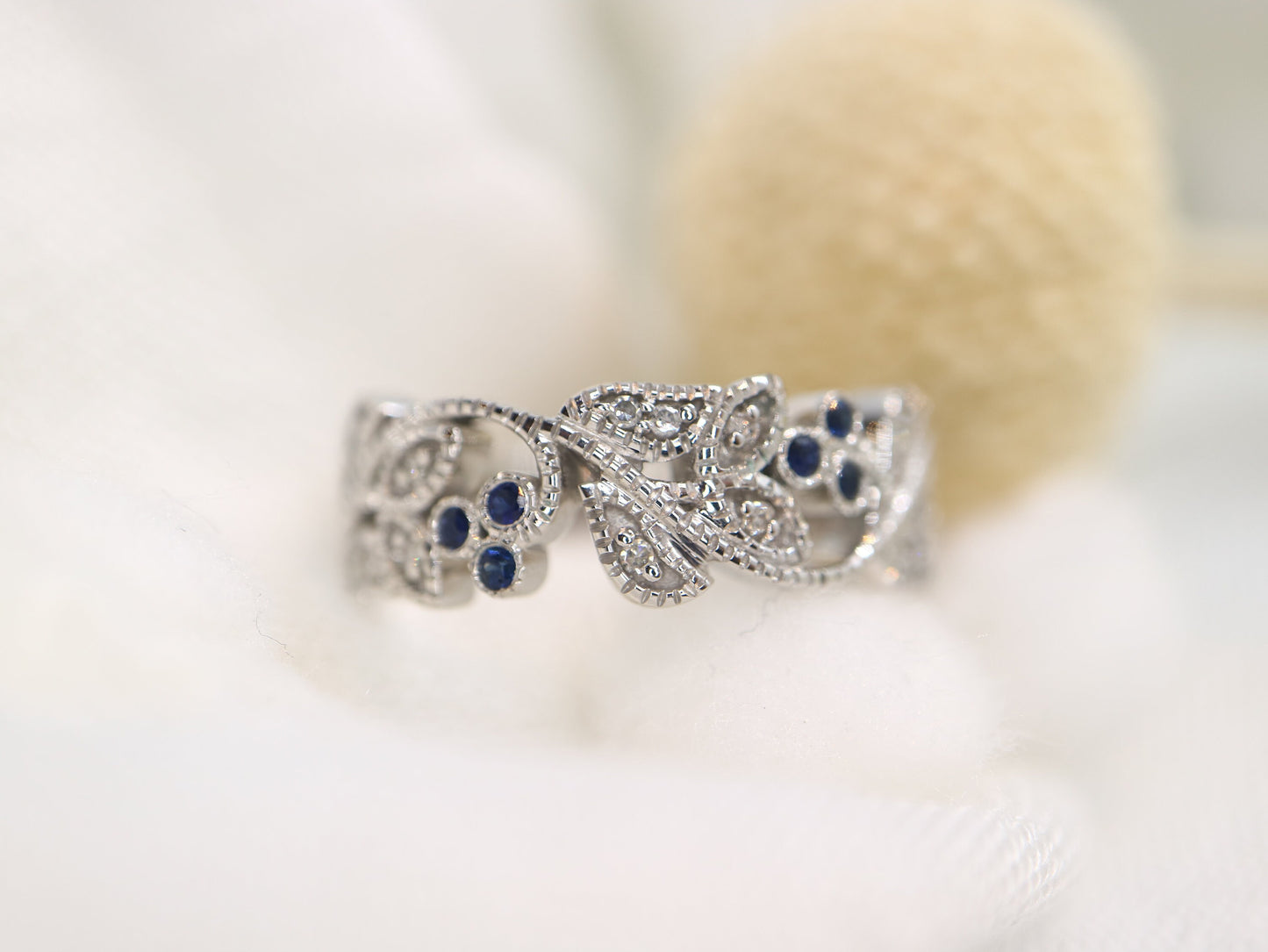 14k Vine and leaf white gold diamond ring , Filigree diamond ring, natural inspired round  sapphire and diamond vine band