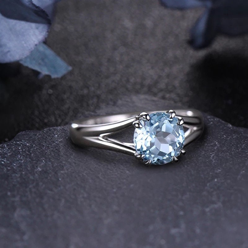 14k white gold natural aquamarine engagement ring