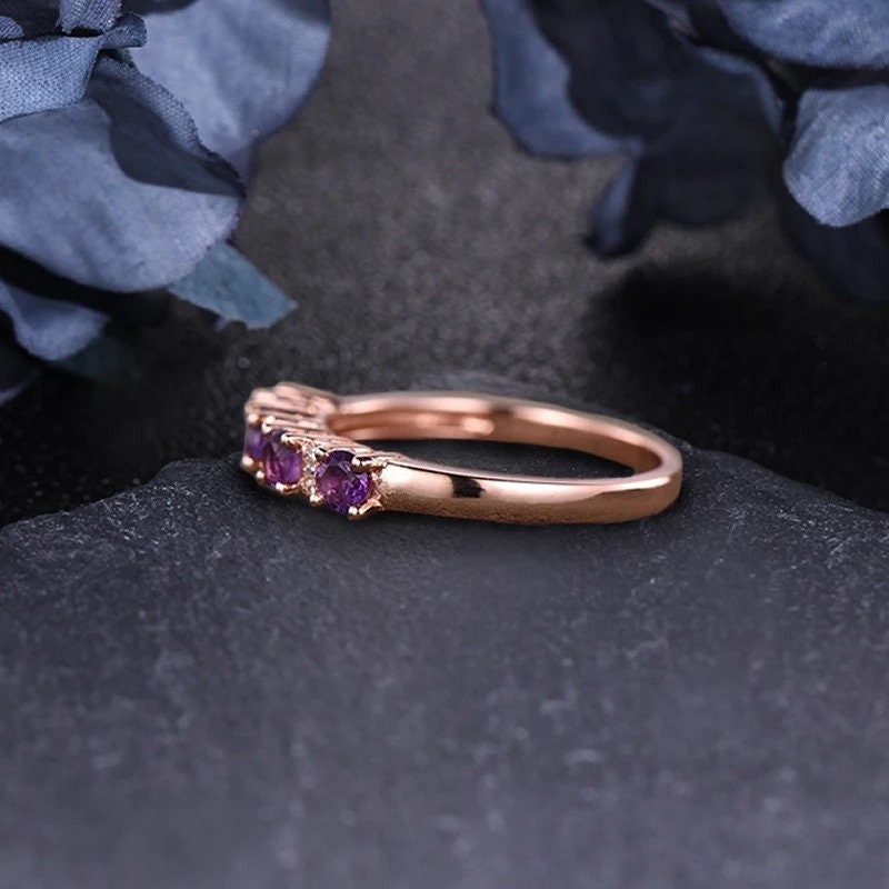 14k solid gold 0.4ct round cut Amethyst ring, Natural amethyst wedding band, Engagement wedding ring