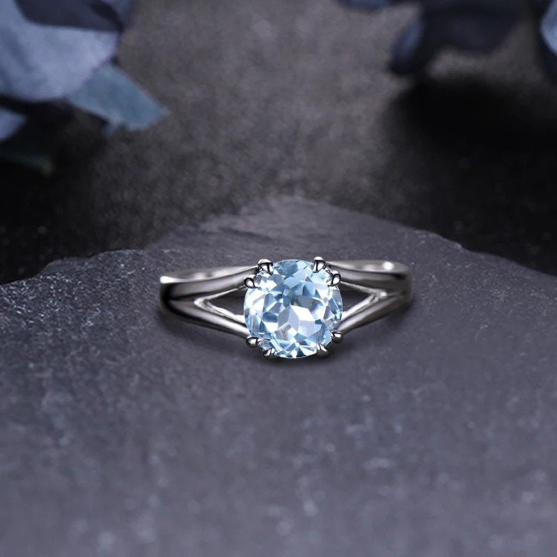 14k white gold natural aquamarine engagement ring