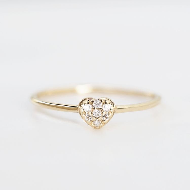 pave diamond heart ring, petite diamond ring, small diamond ring, heart shape diamond ring, dainty diamond ring