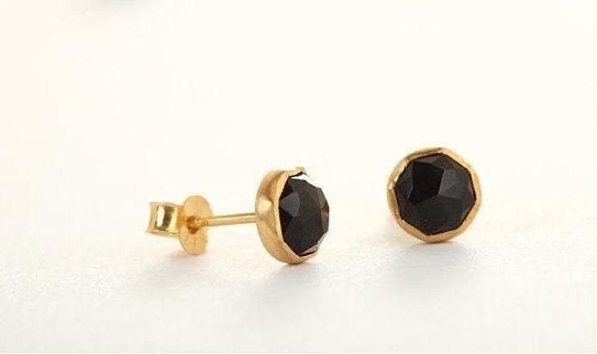 Black gemstone earring,Black Onyx Stud Earrings