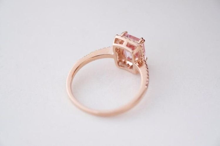 2 Carat Morganite Engagement Ring Pink Stone Engagement Ring Pink Stone Ring Morganite Ring Rose Gold Ring Diamond Ring Morganite Halo