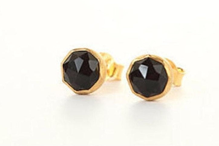 Black gemstone earring,Black Onyx Stud Earrings