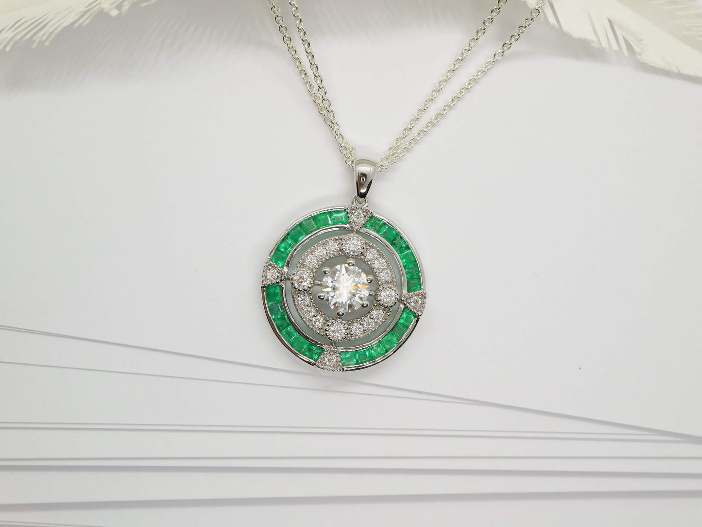 18k white gold natural  emerald halo and  diamond pendent, Vintage emerald diamond pendent, Valentine's gifts, Made for her, Gifts for her