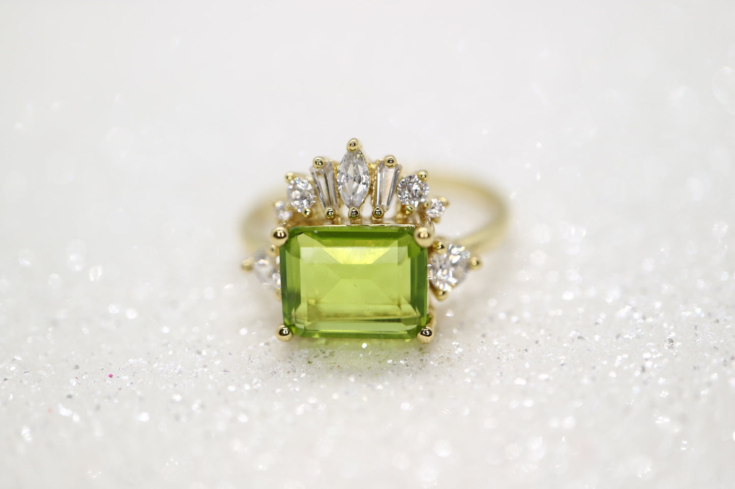 Green tourmaline Ring - Antique  14k  Green Gem