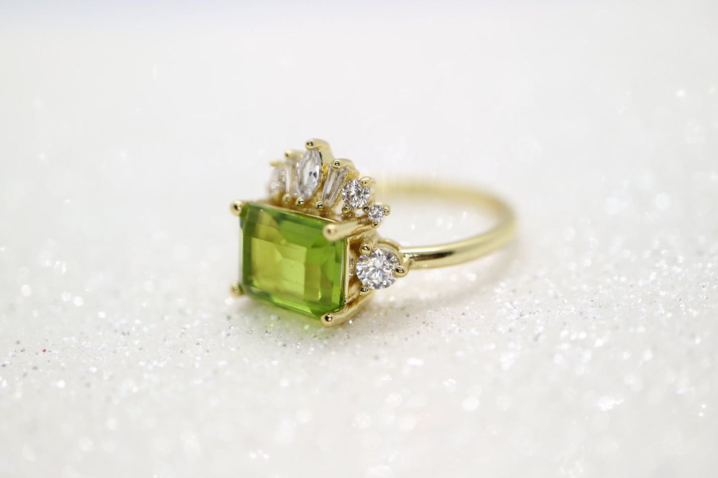 Green tourmaline Ring - Antique  14k  Green Gem