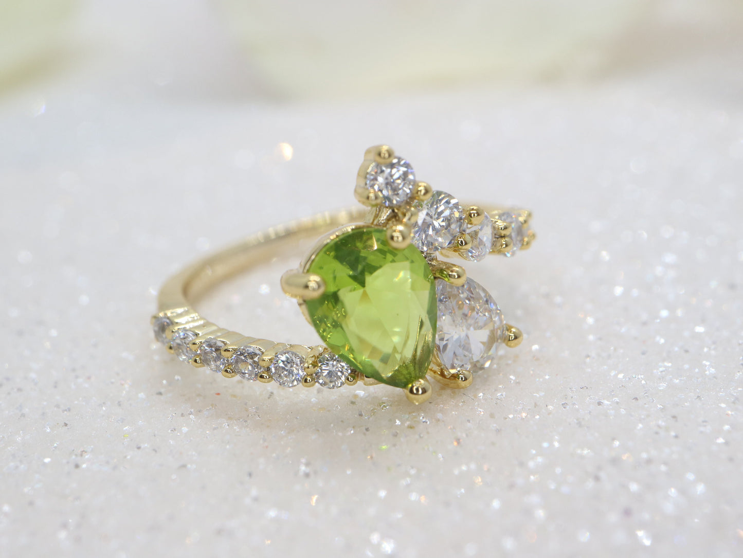 14k gold Peridot and moissanite  ring, Multi-gemstone ring, Birthstone Ring, Handmade jewellery, Gifts for her