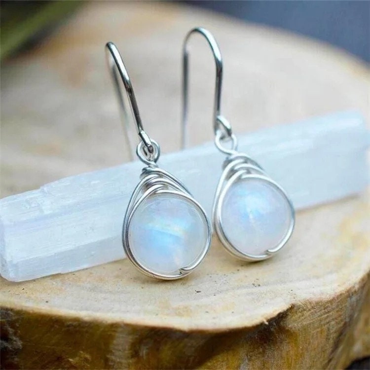 Sterling silver moonstone earring, Oval shape moonstone earring