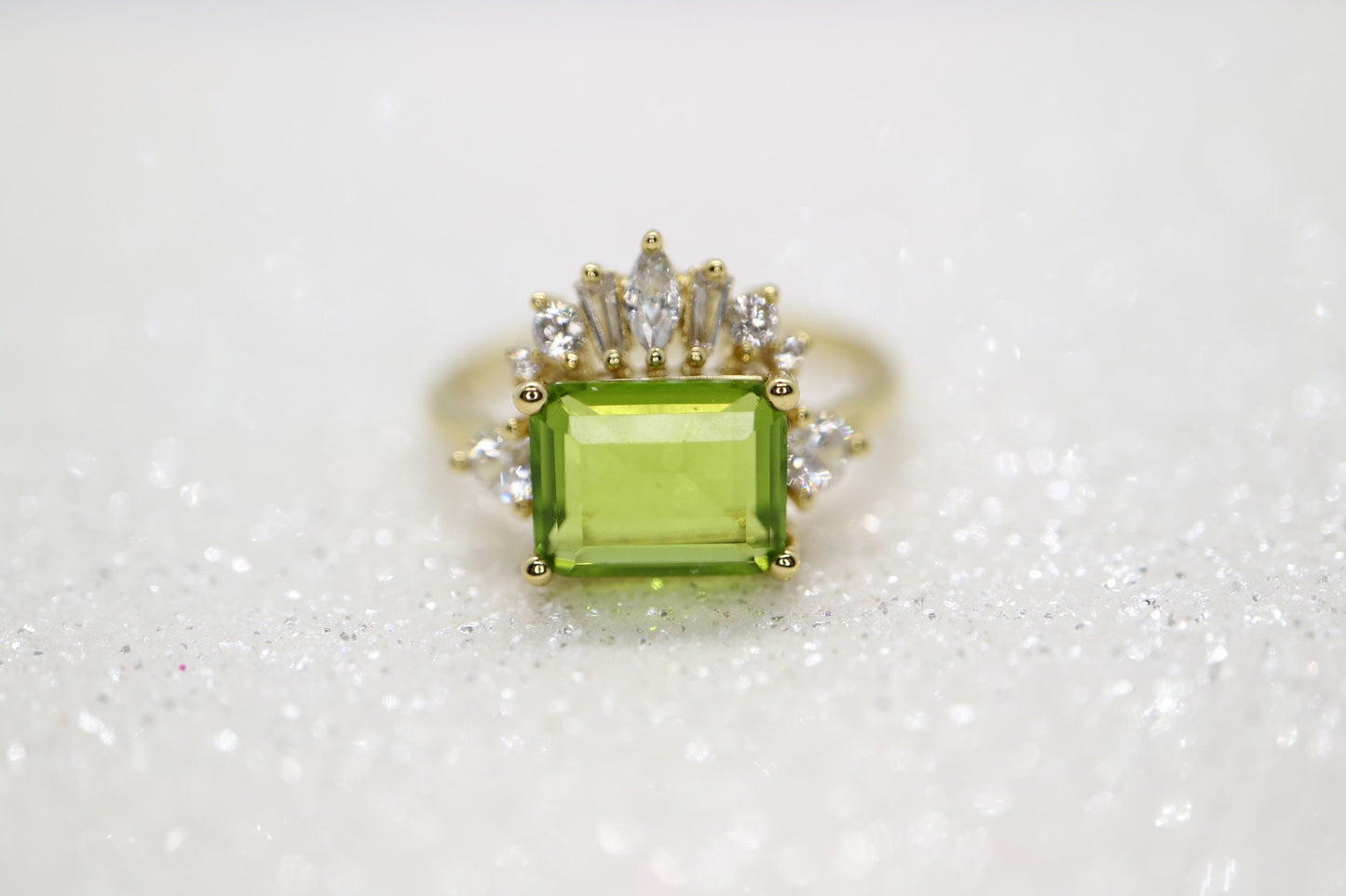 Green tourmaline Ring - Antique  14k  Green Gem