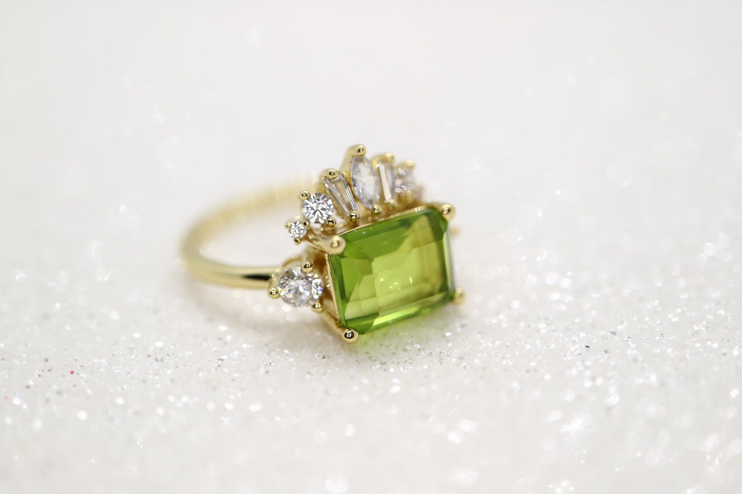 Green tourmaline Ring - Antique  14k  Green Gem