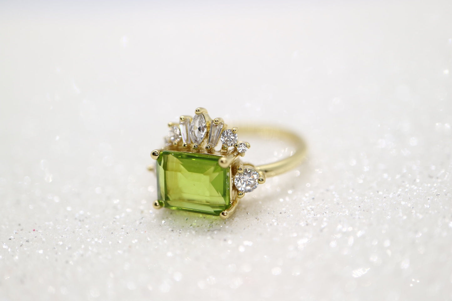 Green tourmaline Ring - Antique  14k  Green Gem