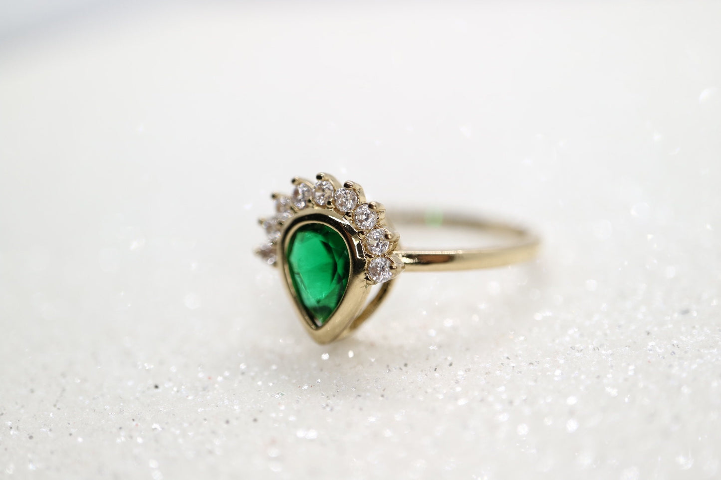 Pear lab grown emerald and diamomd cluster ring, Pear cut emerald ring, Dainty diamond and emerald ring, May stone birthstone