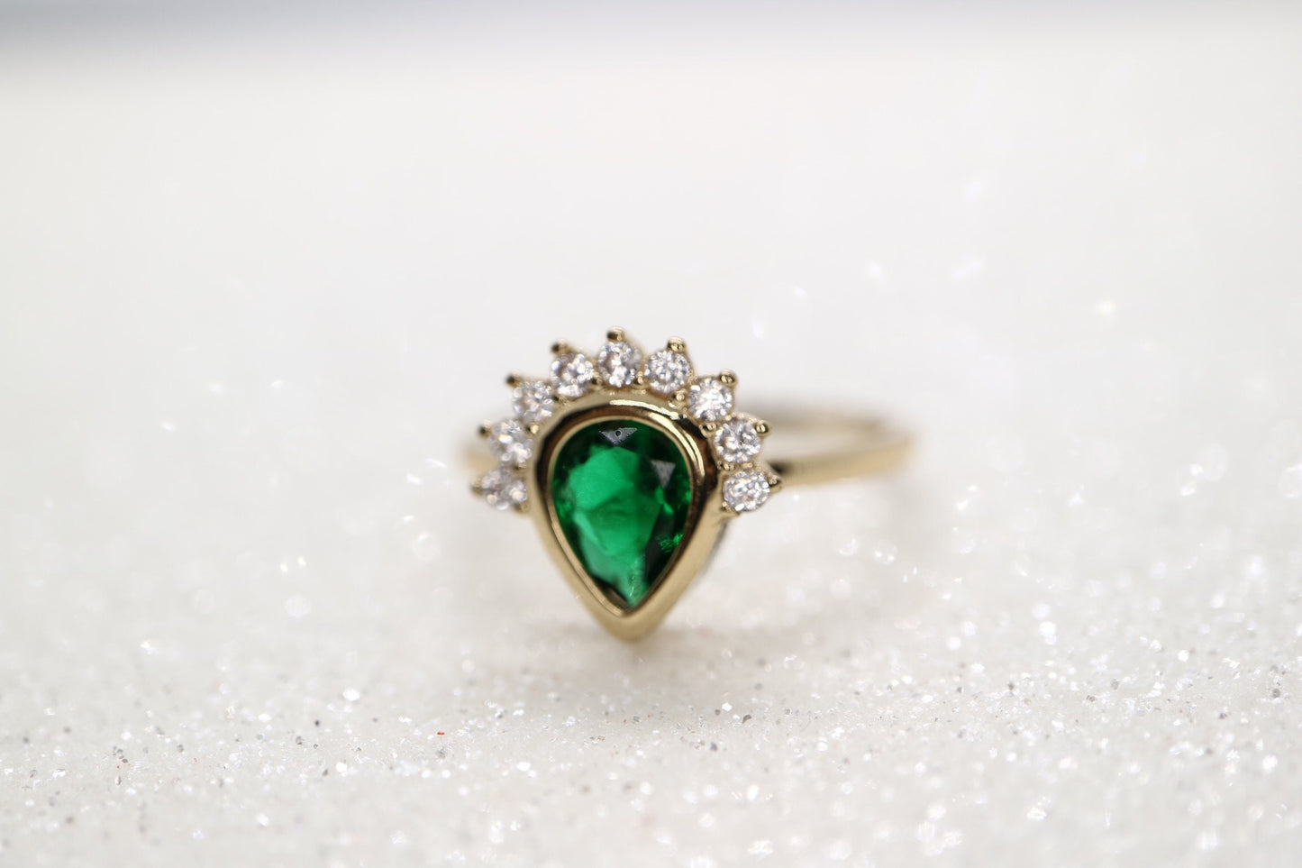 Pear lab grown emerald and diamomd cluster ring, Pear cut emerald ring, Dainty diamond and emerald ring, May stone birthstone