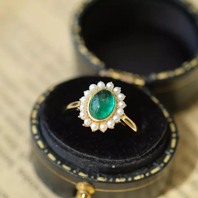 Vintage emerald ring with pearl halo, 14k yellow gold freshwater Pearl halo engagement ring, Anniversary gift, Promise ring