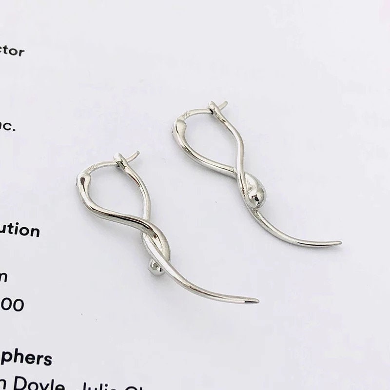 Line geometric hoop earring, 925 sterling silver Huggie earring