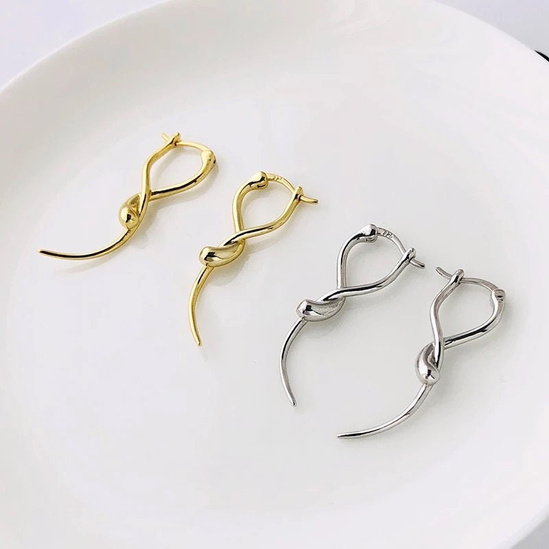 Line geometric hoop earring, 925 sterling silver Huggie earring