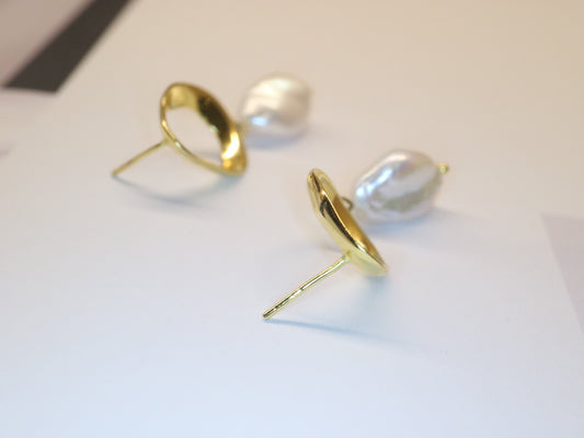 Gold plated Pearl drop earring, Anniversary gift