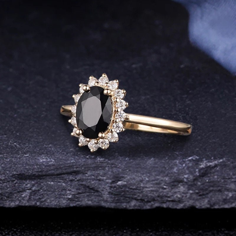 14K solid gold 1.5ct oval cut natural black agate engagement ring, Wedding ring