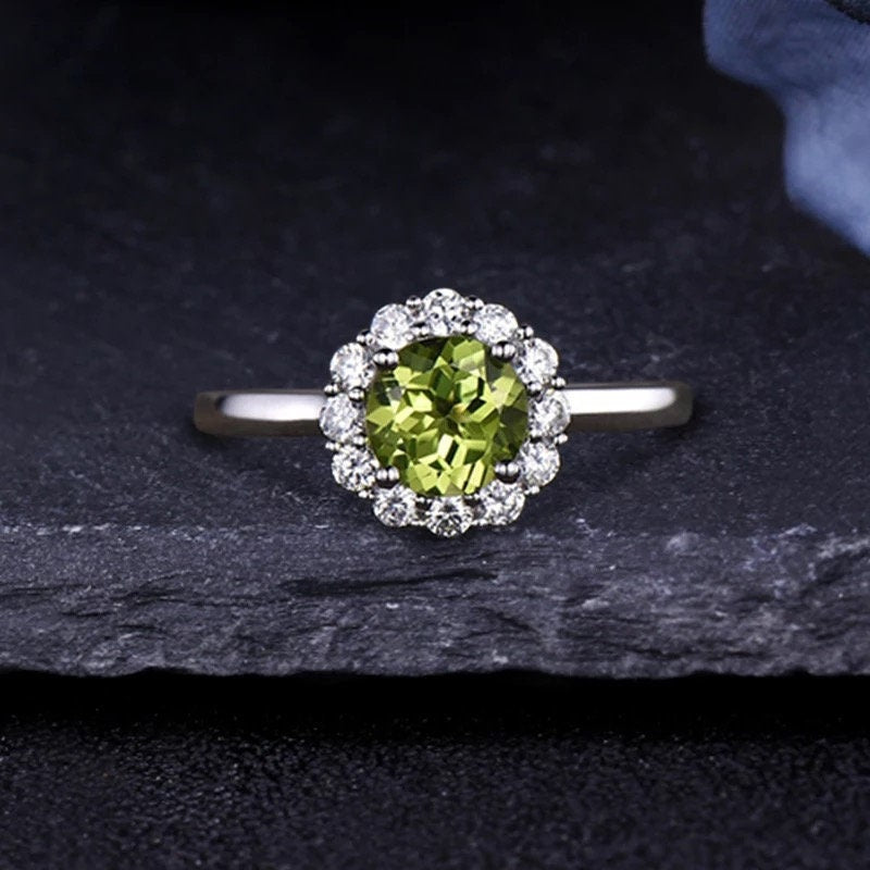 14k Solid gold 1.3 ct round cut peridot engagement ring, wedding ring