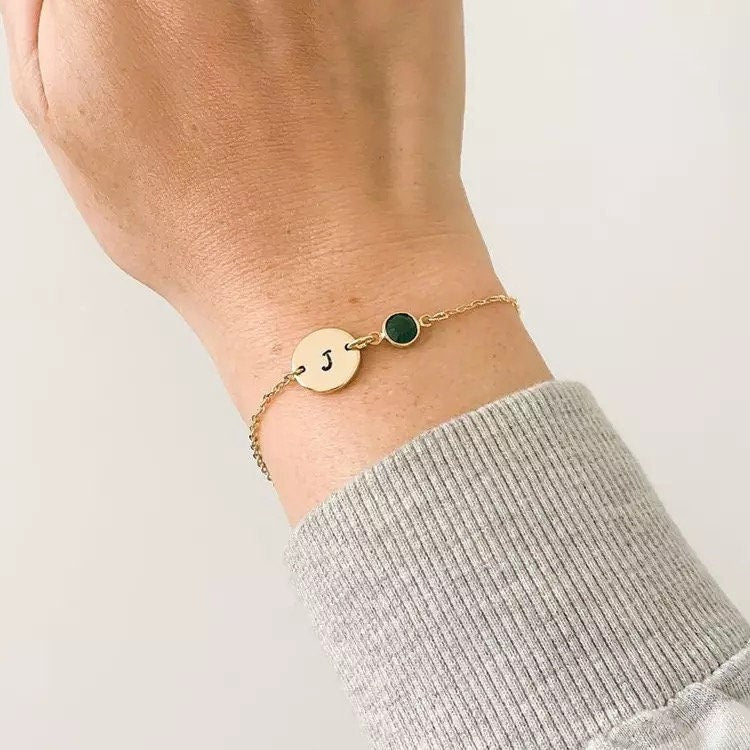 Gold plated disc initial engrave birthstone bracelet