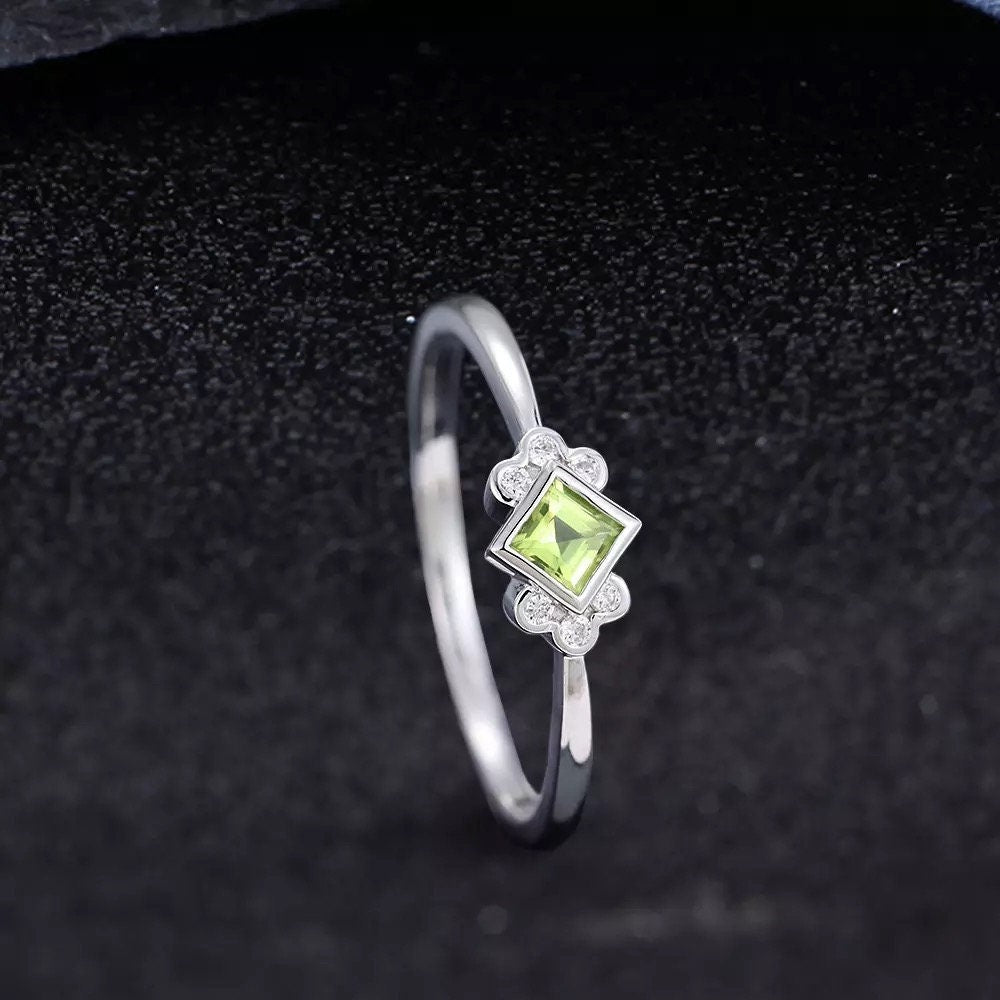 14k Solid Gold 0.6Ct Square Cut Olivine Engagement Ring