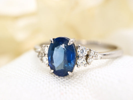 14k white gold natural sapphire and diamond ring, Sapphire cluster diamond ring