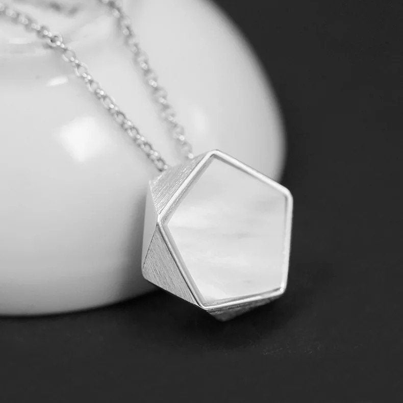 925 sterling silver geometry shell pendent