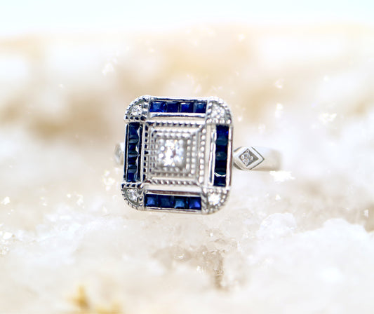 14k white gold and sapphire ring